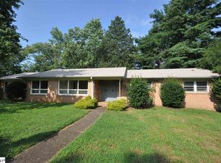 106 Howell Cir, Greenville, SC 29615