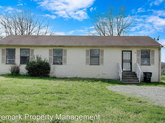 2nd image of 109 Hubert Dr
