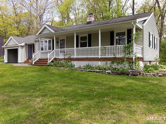 2nd image of 10 Tanglewood Rd