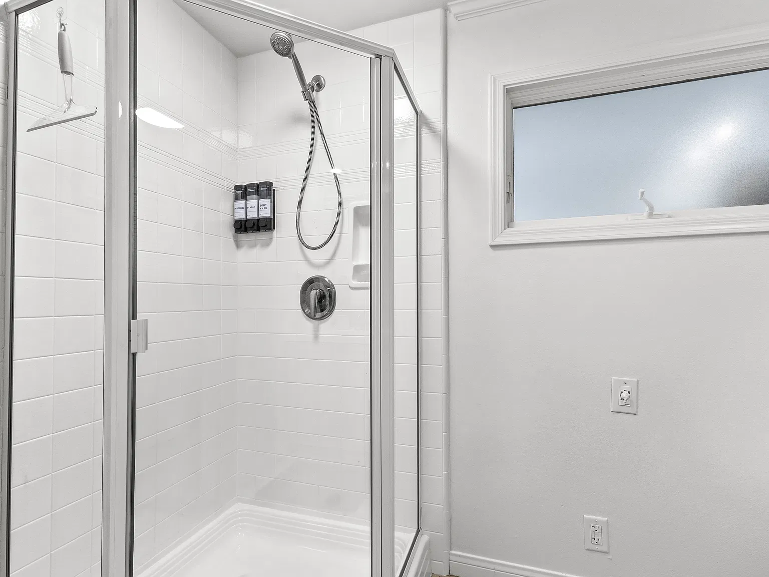 3366 Bayside Walk — Photo 3