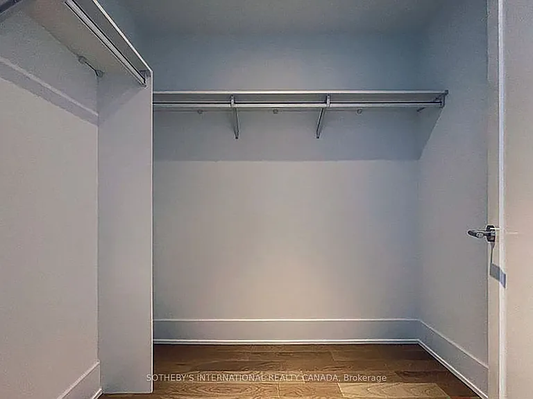 585 Bloor St E #4022 — Photo 14