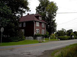 11674 Rapids Rd, Akron, NY 14001
