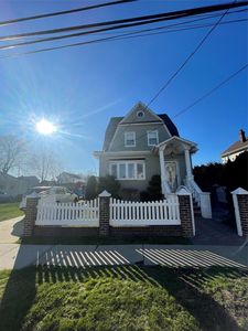 98 Hillsboro Avenue, Elmont, NY, 11003