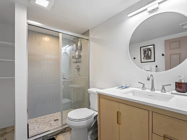 919 Hannah Ave — Photo 10