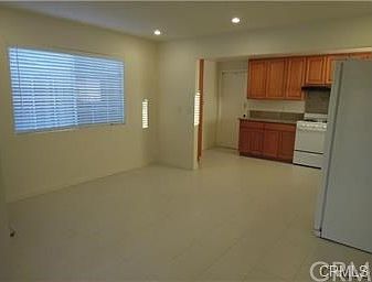 3rd image of 2178 Lerona Ave
