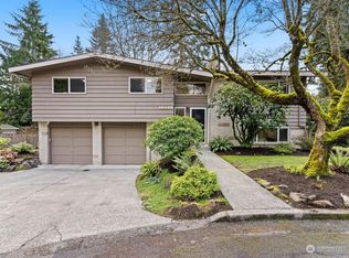 18406 60th Pl NE, Kenmore, WA 98028