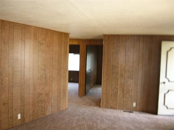 3rd image of 2740 W Olive Ave Space 10