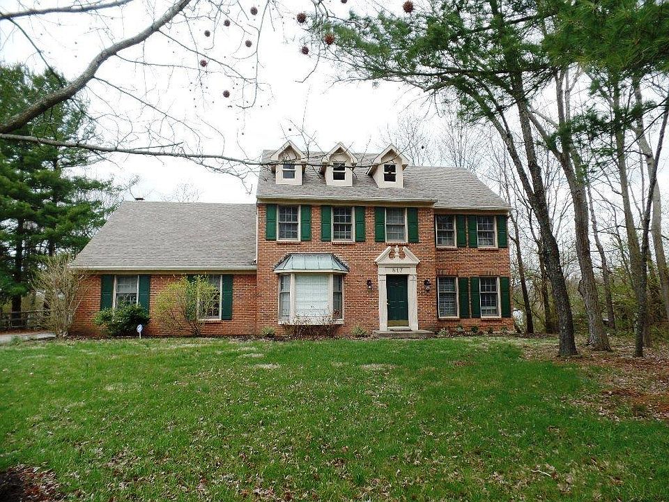 1st image of 817 Huntersknoll Ln
