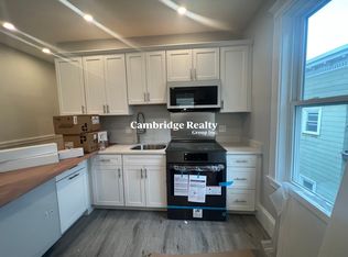 33 Grove St #3T, Belmont, MA 02478