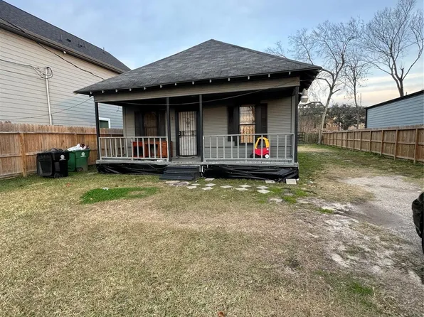 4013 King St, Houston, TX 77026