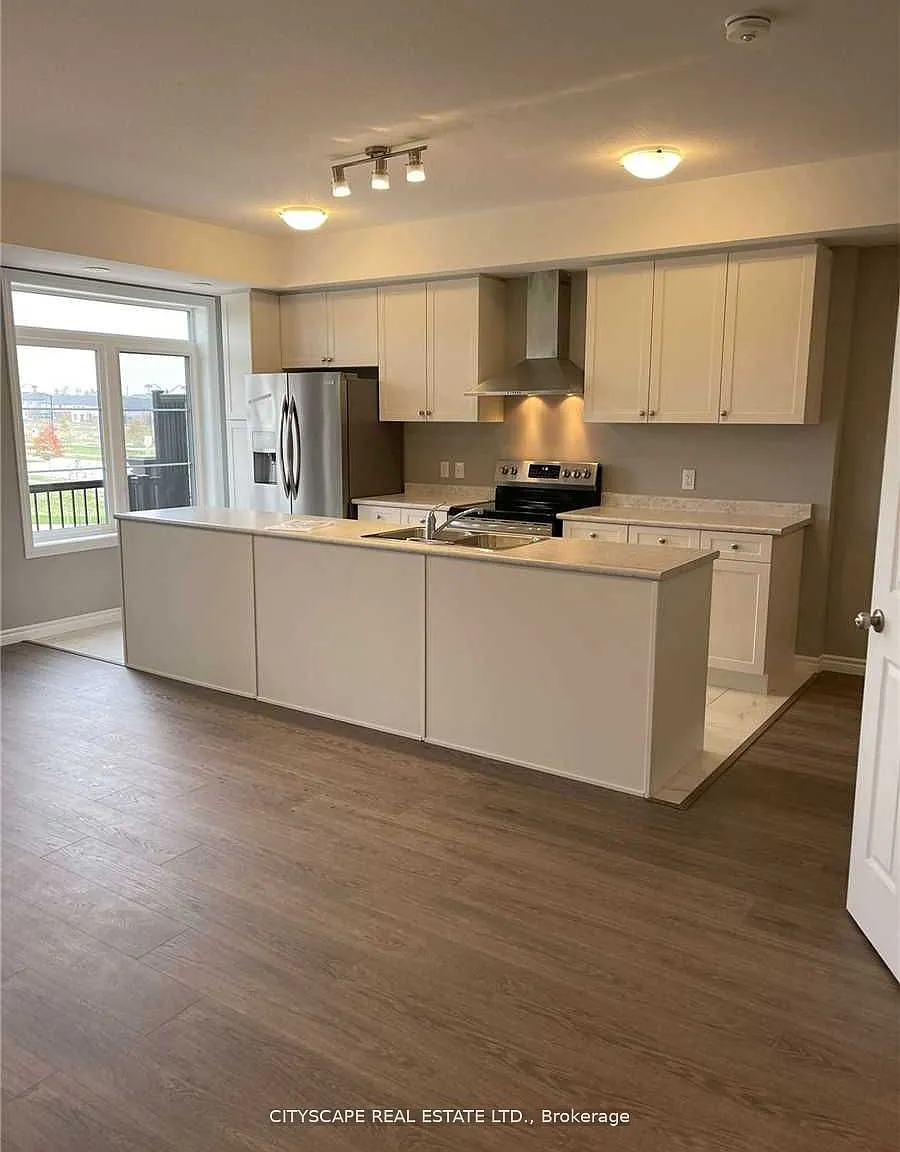 2 bed, $2,500 — Photo 3