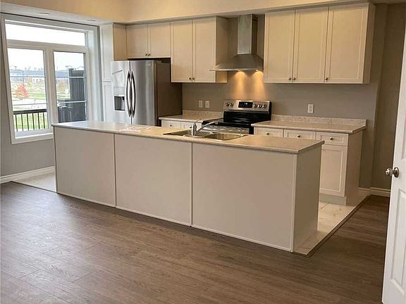 3rd image of 80 Wheat Ln #80
