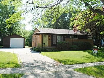 113 Wilson Dr photo 1