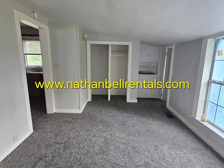 101 23rd St SE — Photo 6
