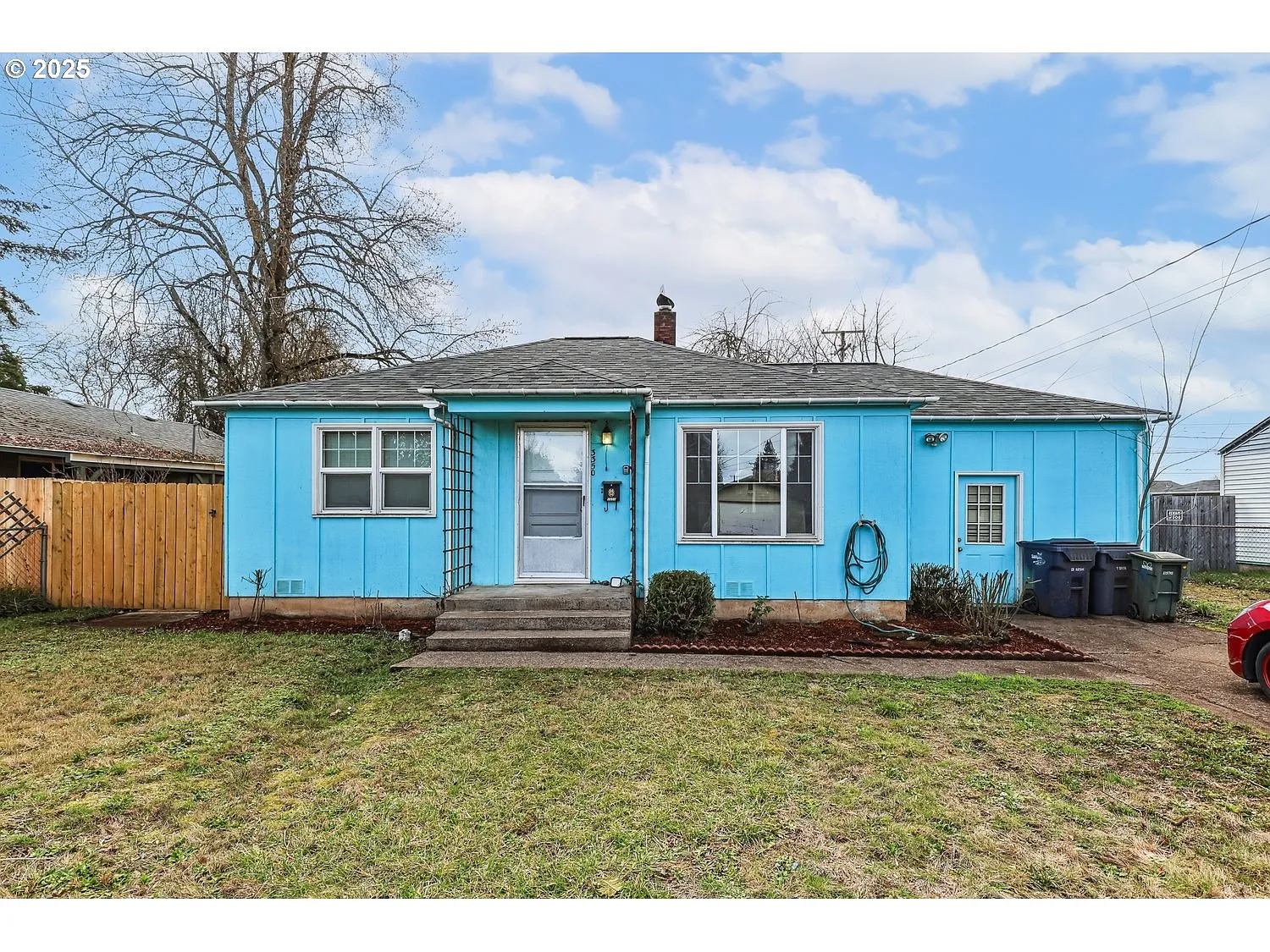 3350 Wood Ave photo 1