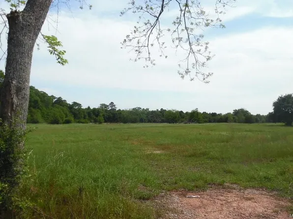 588 County Road 363, Elba, AL 36009