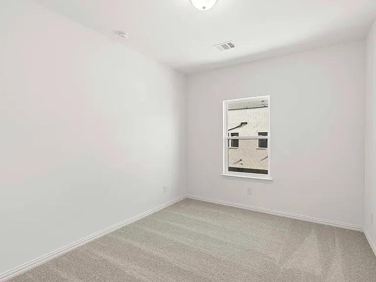 1215 Daybreak Dr — Photo 13