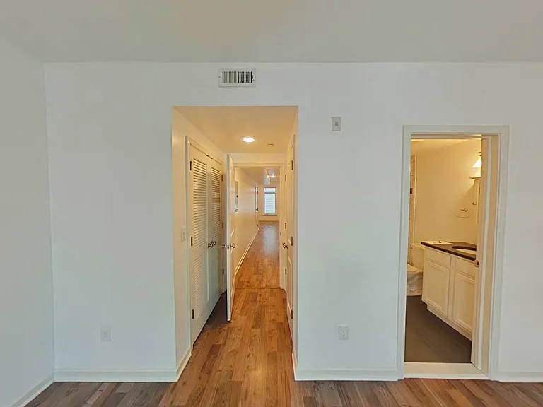 6619 Ridge Avenue — Photo 20