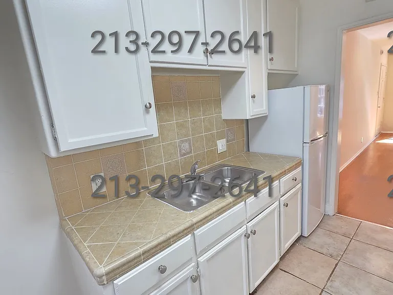426 S Rampart Blvd #3 — Photo 9