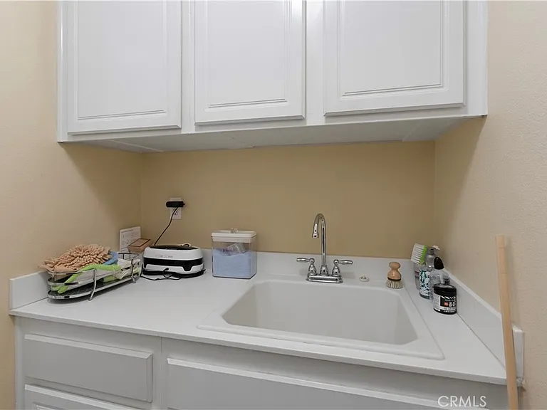 4459 Putting Green Dr — Photo 36