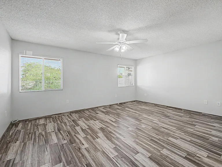 12714 W Crystal Lake Dr — Photo 11