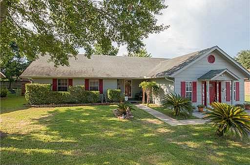 2nd image of 15252 Barbara Dr