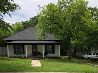 216 W 2nd St #1, Weatherford, TX 76086