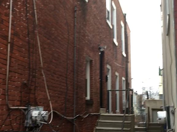 3rd image of 5506 Girard Ave