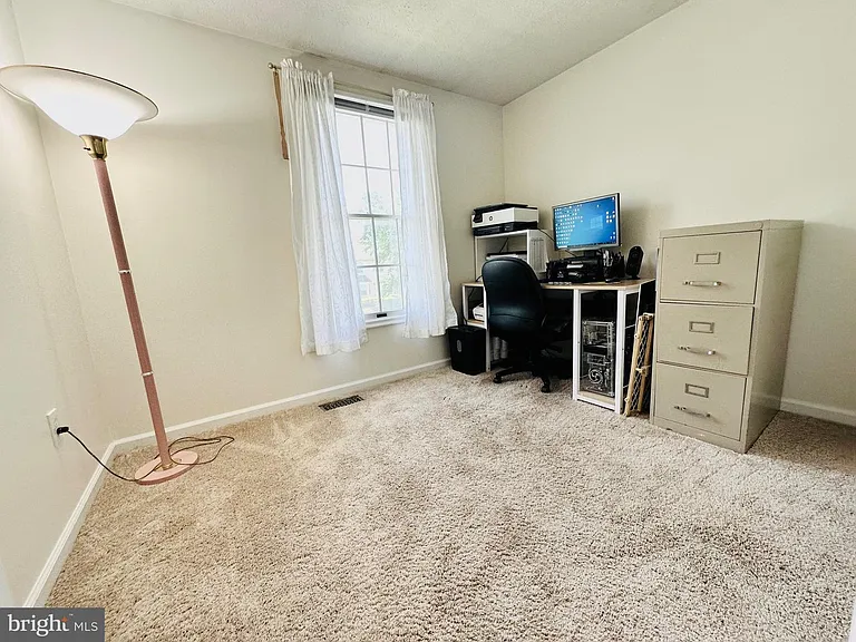 51 Chins Ct — Photo 39