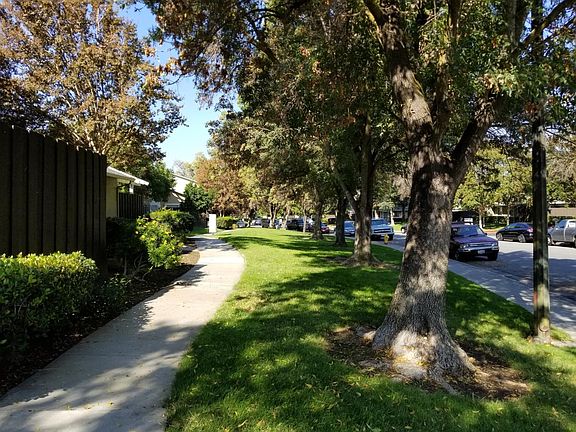 2nd image of 2291 Warfield Way