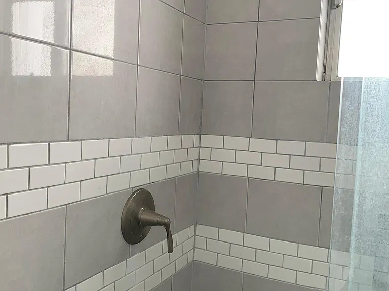 817 S Bedford St #4 — Photo 7