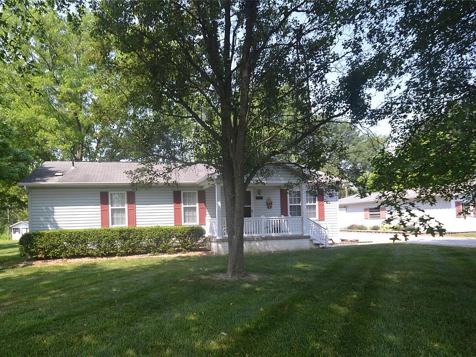 1st image of 620 Urbanna Dr