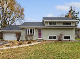 185 Spruce Dr, Apple Valley, MN 55124