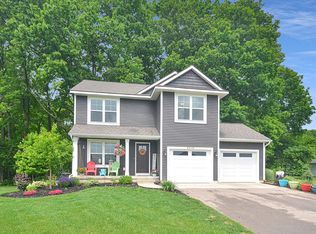 2815 Cotton Tail Run, Dorr, MI 49323