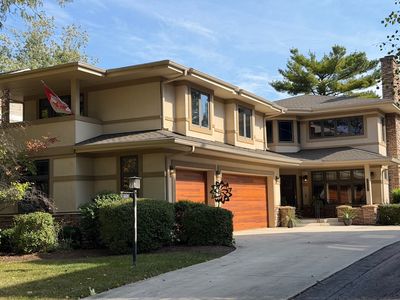 (Undisclosed Address), Western Springs, IL, 60558