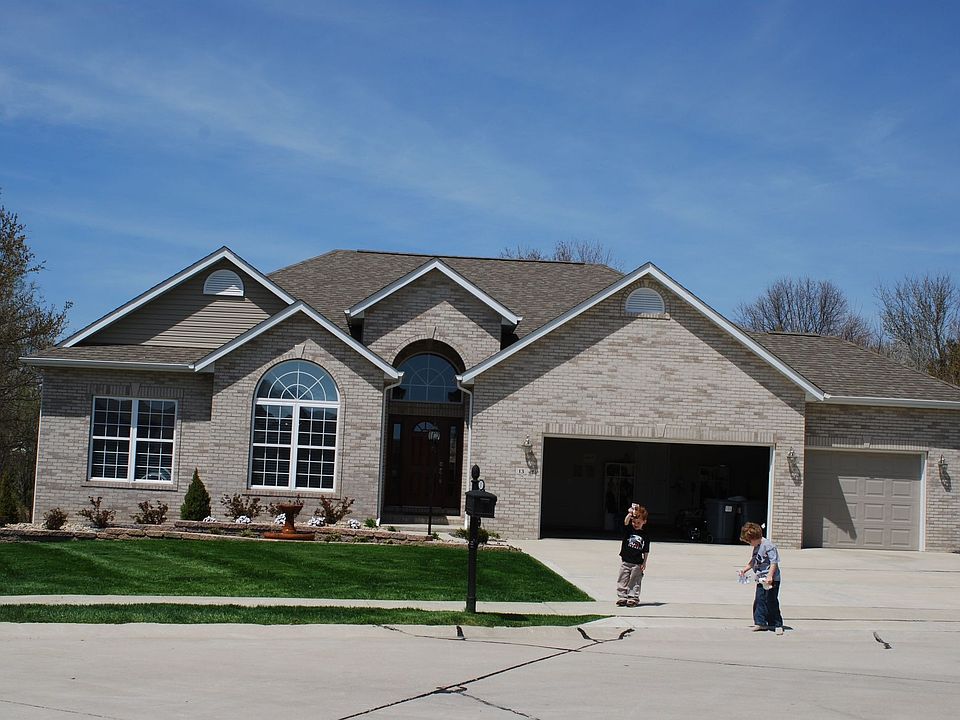 1st image of 13 Timber Stone Ct