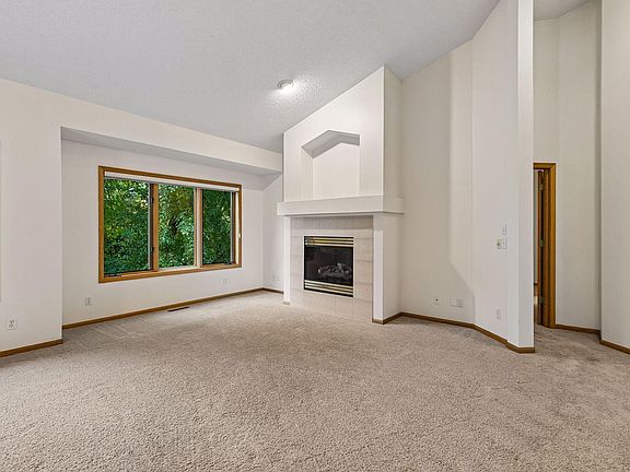 4th image of 13028 Garvin Brook Ln