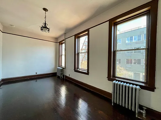 Rented by Oxford Property Group | media 28