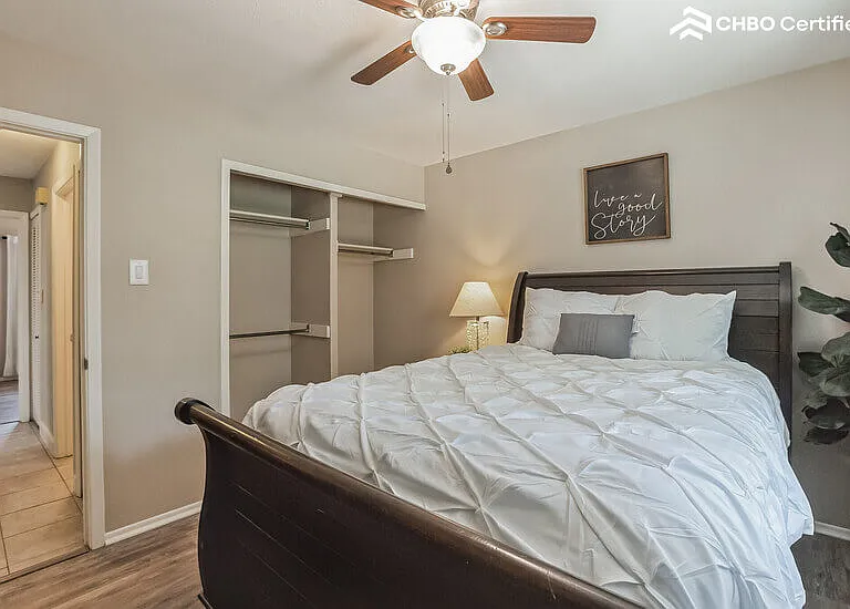 14319 Briartrail St — Photo 19