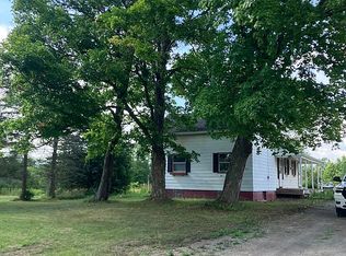 11356 Bullis Rd, Marilla, NY 14102