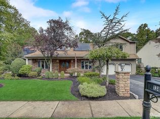 138 Christie St, Edison, NJ 08820