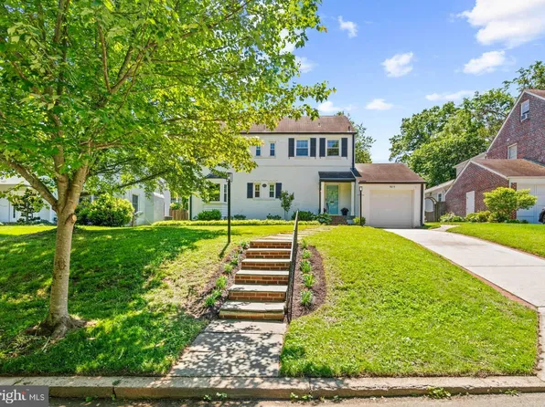 5615 Montgomery St, Chevy Chase, MD 20815
