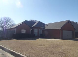 4505 Ponderosa Dr, Enid, OK 73703