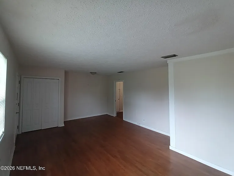4919 Avent Dr — Photo 5