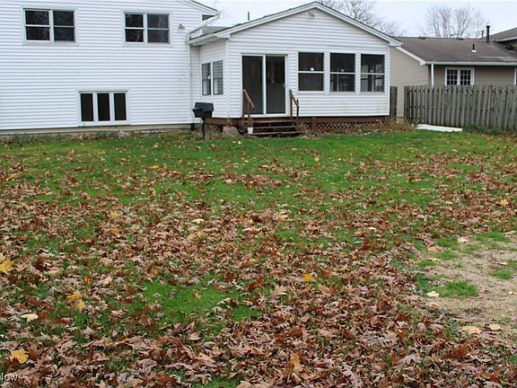 2nd image of 125 Woodview Dr