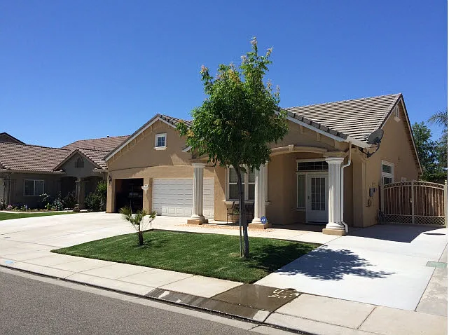 1801 Flora Vista Dr photo 1