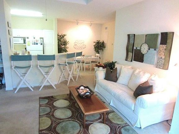 4th image of 60 Fenwick Hall Aly APT 138