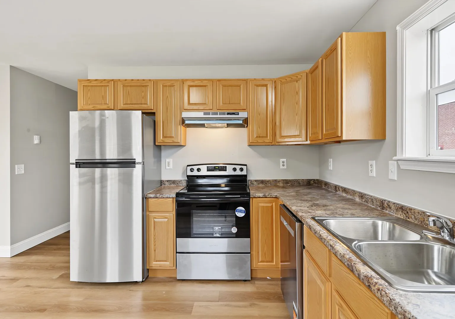 3-5 Canby St — Photo 3