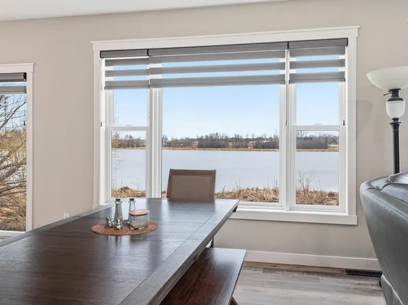 11619 E Laketowne Dr, Albertville, MN 55301