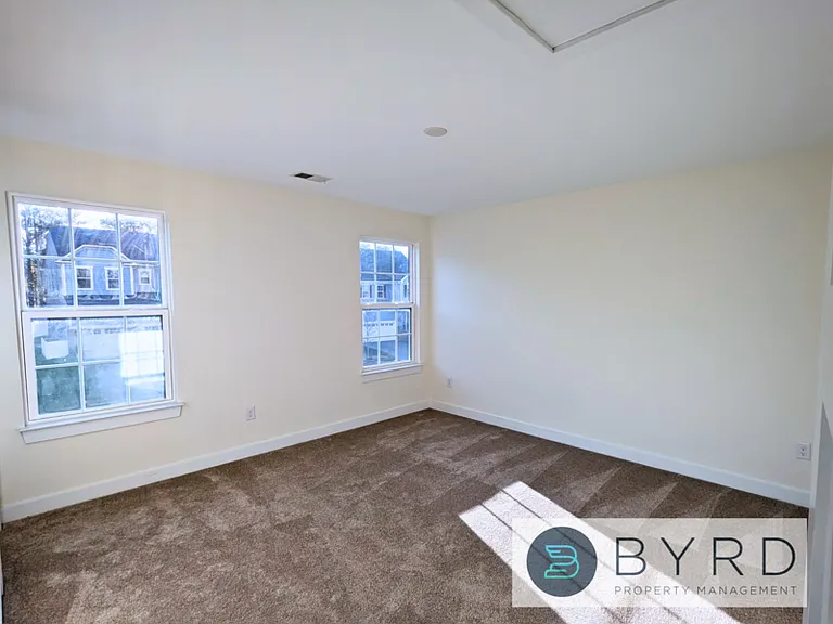15700 Cambria Cove Blvd — Photo 30